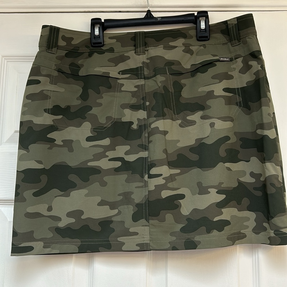Eddie Bauer Adventurer 2.0 Camo Skort-Size 12 - Picture 2 of 7